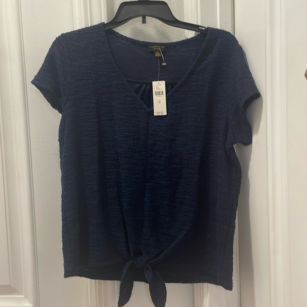 Anthropologie navy blue current air top